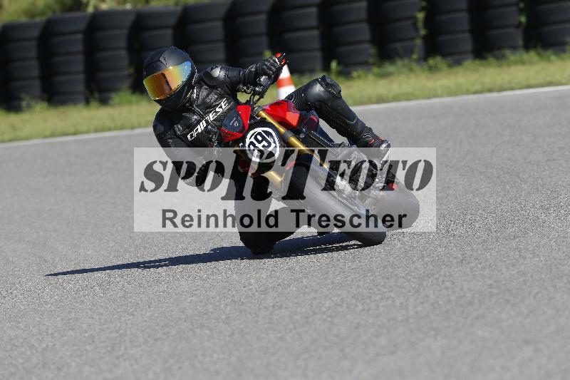 /Archiv-2024/56 10.08.2024 Plüss Moto Sport ADR/Einsteiger/39